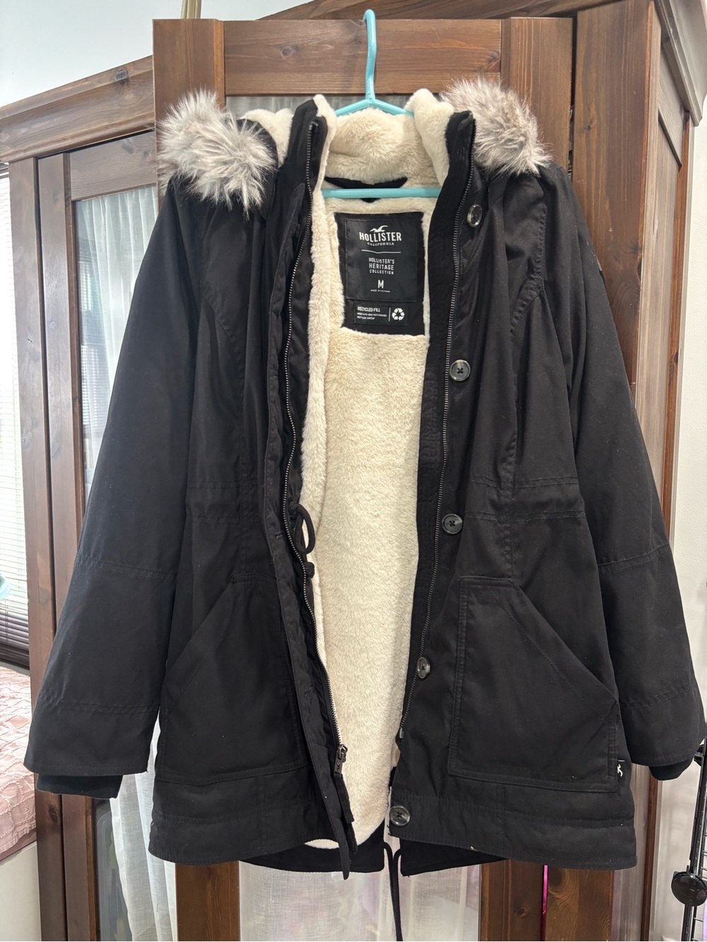 Hollister Black Faux-Fur Trim Sherpa-Lined Utility Parka